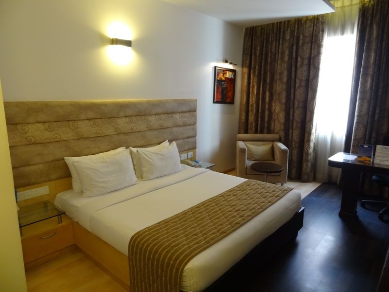 העיר בנגלור Blu Petal - A Business Hotel מראה חיצוני תמונה