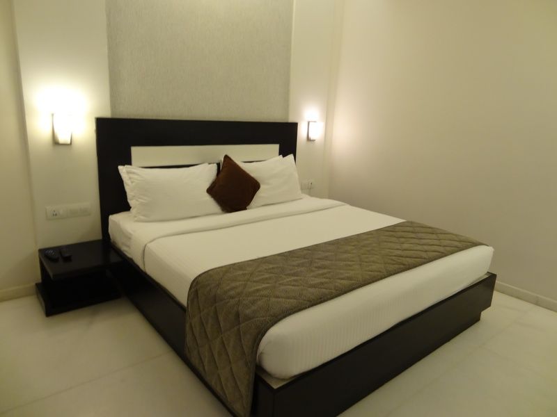 העיר בנגלור Blu Petal - A Business Hotel מראה חיצוני תמונה