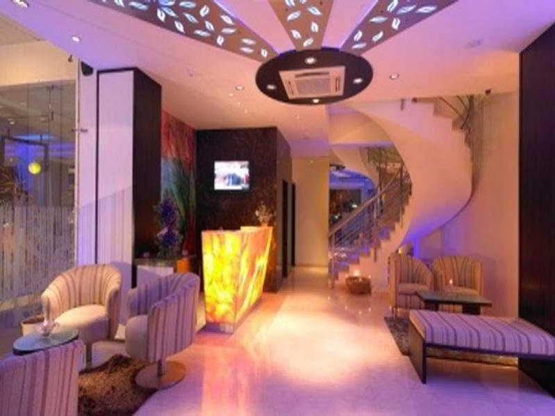 העיר בנגלור Blu Petal - A Business Hotel מראה חיצוני תמונה